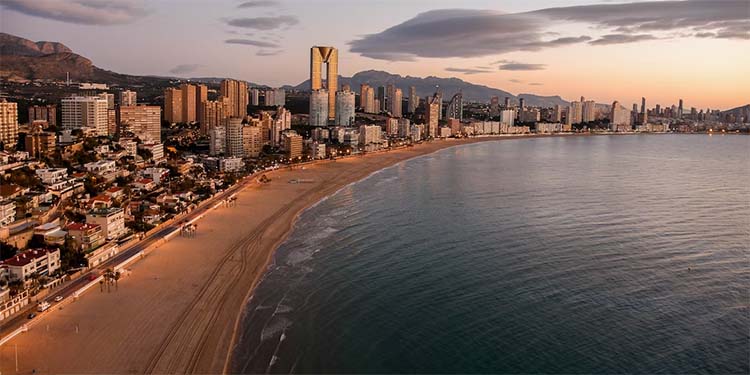 Benidorm apartment with sea view