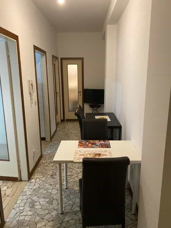 Affittasi Appartamenti 6