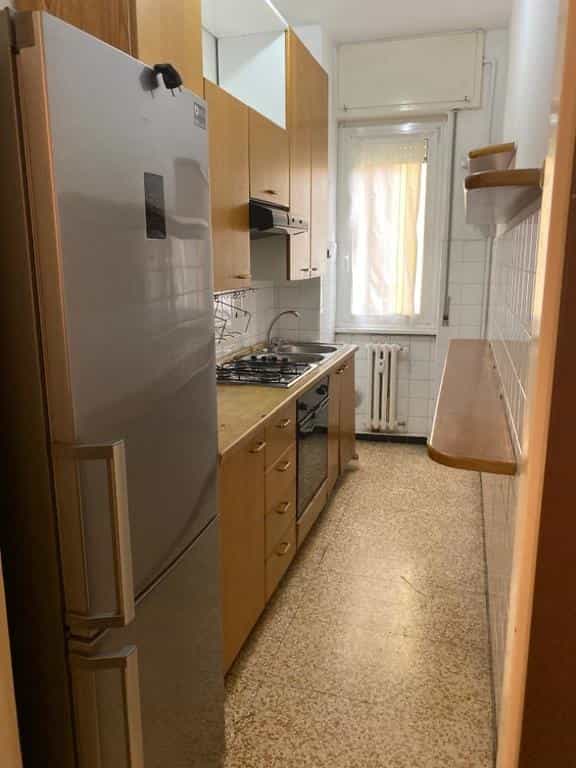 Affittasi Appartamenti 3
