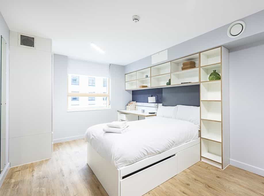 Brand New Modern Rooms, Studios & Apartments - SK