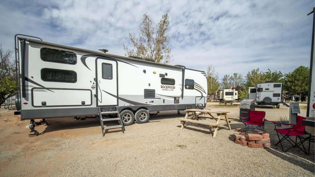 Outdoor Experience II Glamping Setup OK33