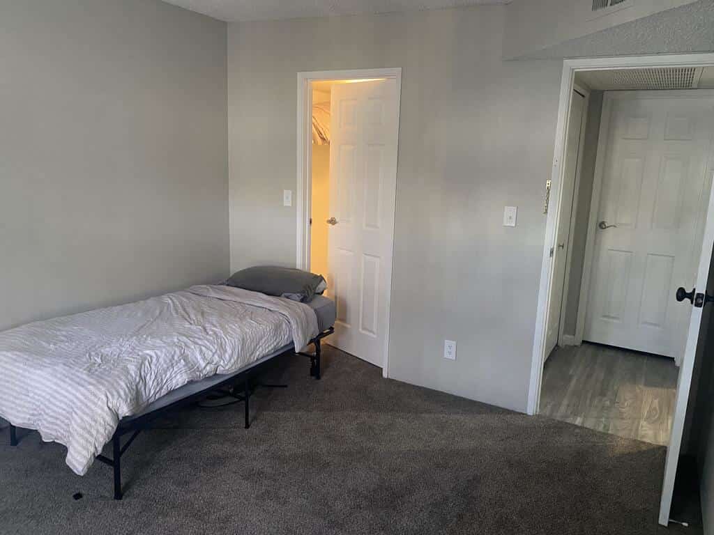 Private room in Downtown Tucson Loft Style Apartment