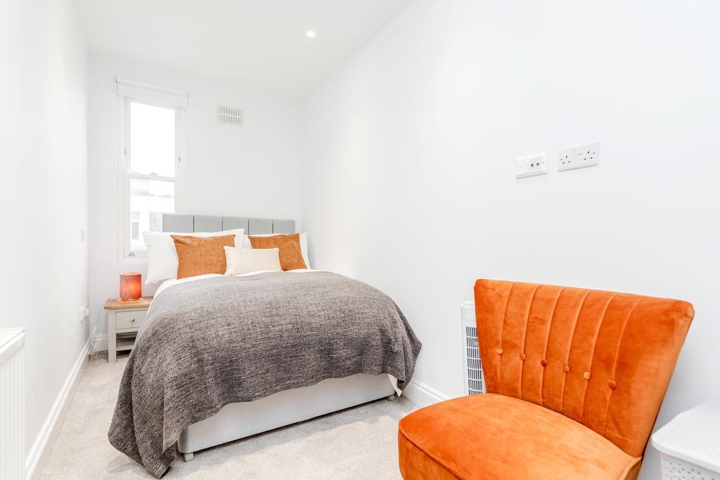 Bright & Modern 2-Bed Notting Hill Apartment