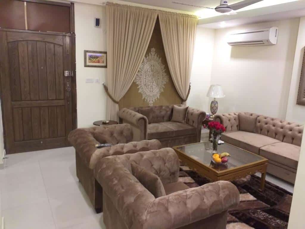 Royal Three Bed Room Service Apartment