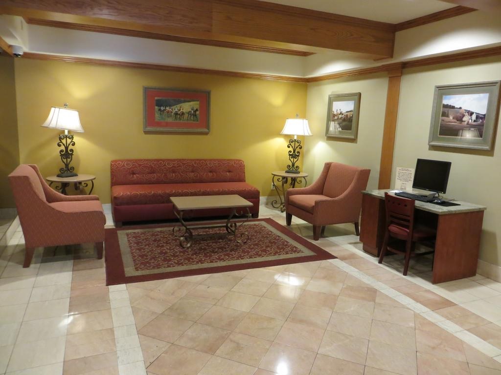 Jockey Resort Suites Center Strip