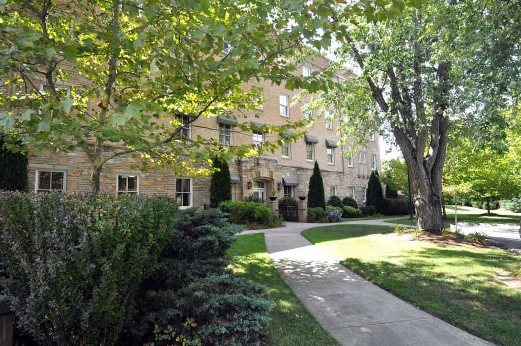Biltmore Village 5