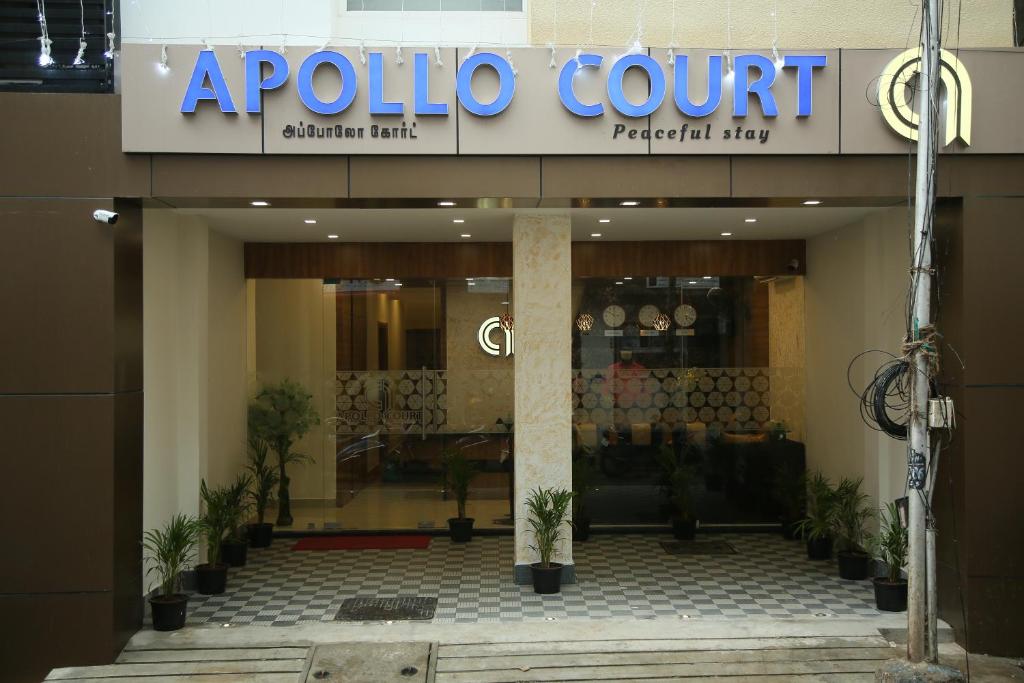 Apollo Court 13