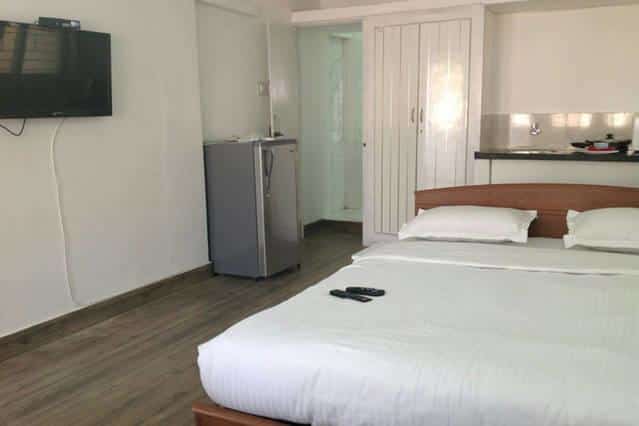 Clover Suites 5