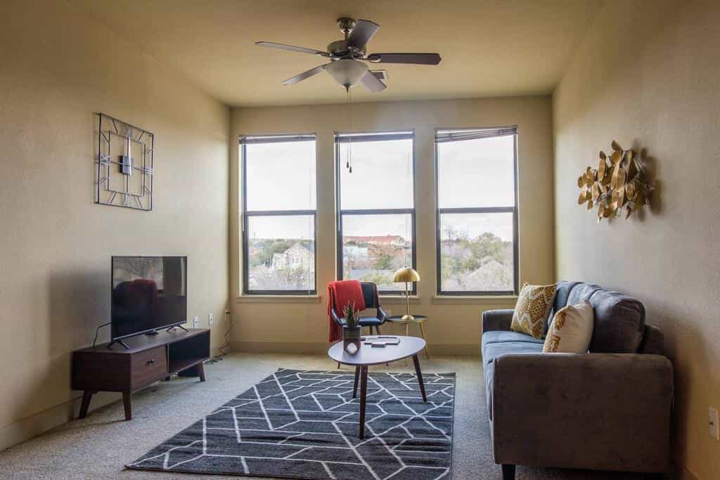 1 Br 5