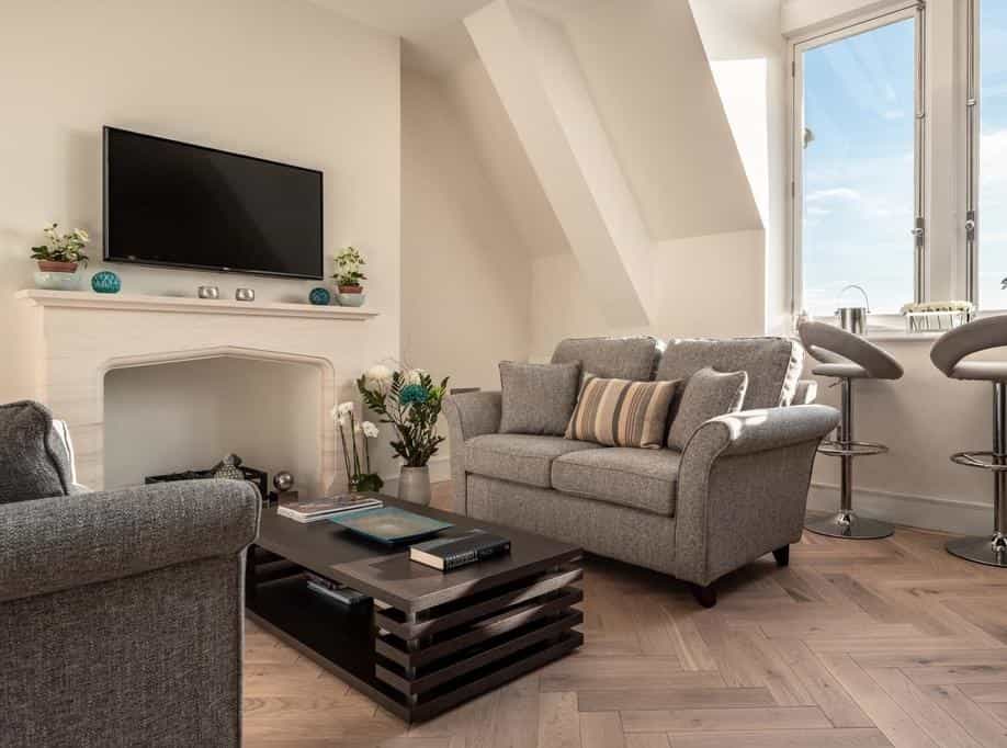 Cathedral Yard - An Exclusive Private Apartment on Cathedral Green, Exeter