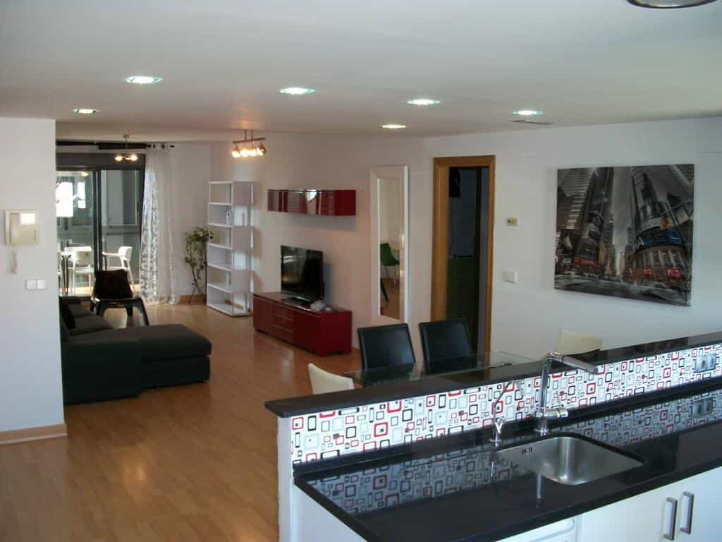 Costa Apartment 3