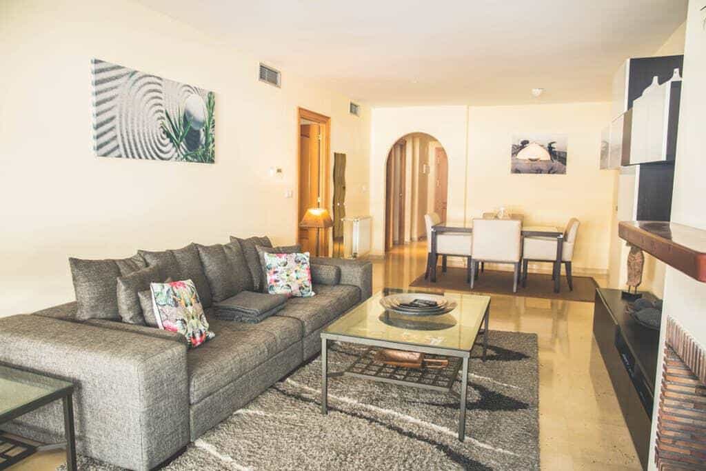 Espacioso apartamento en Guadalmina - Marbella