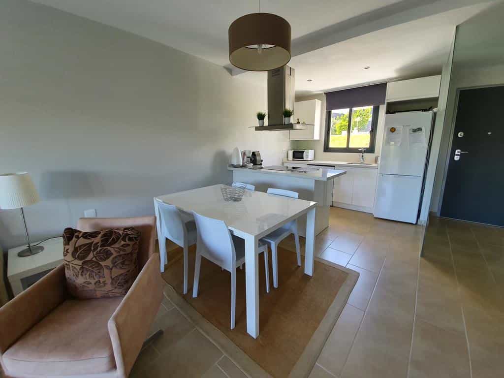 Eva's Place 6