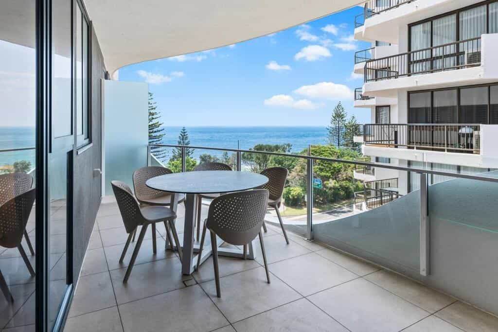 Mooloolaba Beachfront Family Apartment