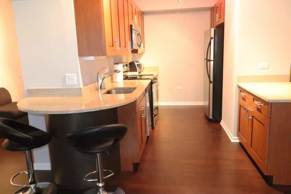Fully equipped flat on Dch 215 West Washington