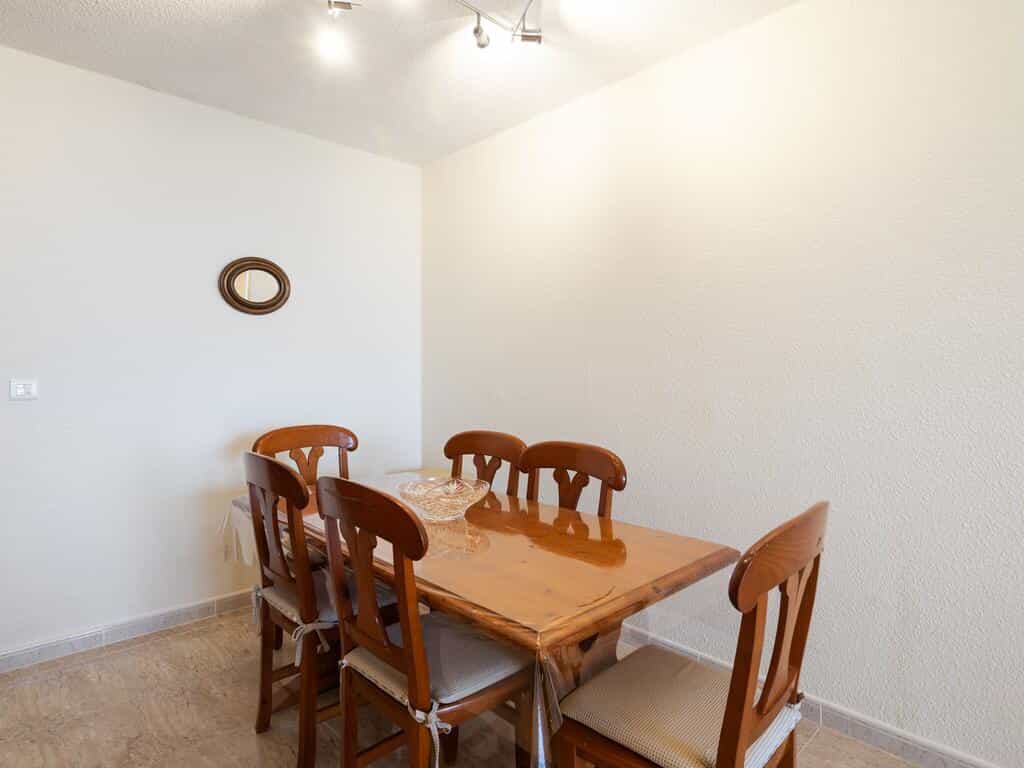 Apartment La 6