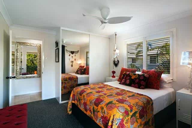 Byron Lakeside 1
