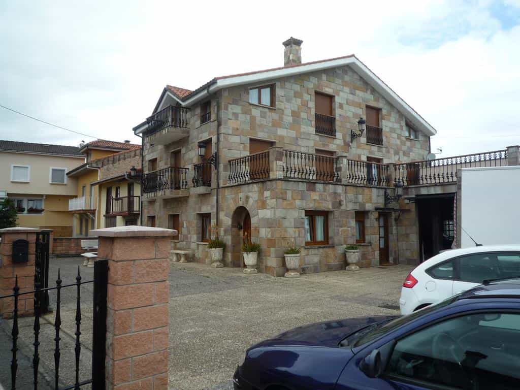 Apartamentos los Balcones