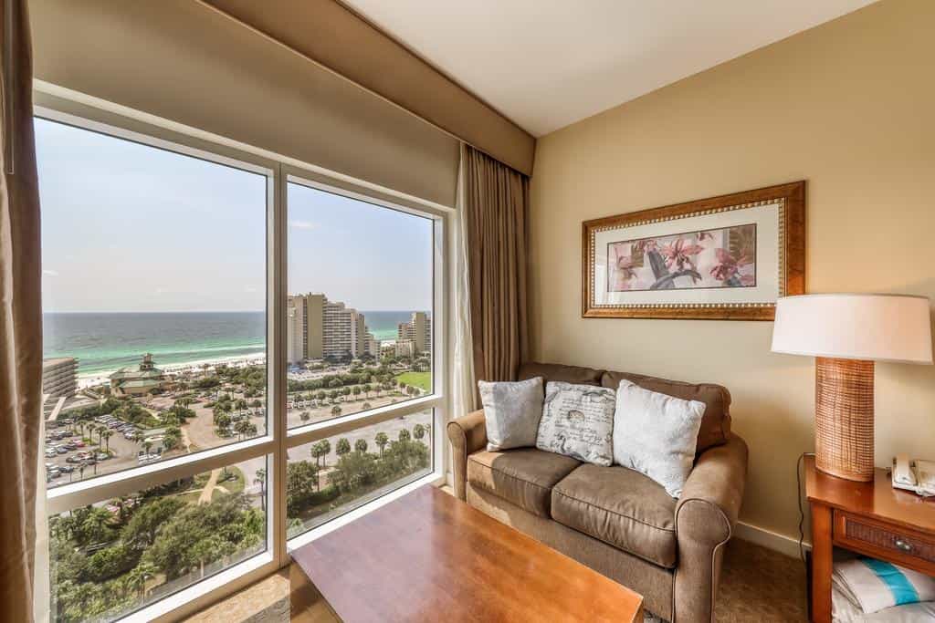 Luau Condos 5