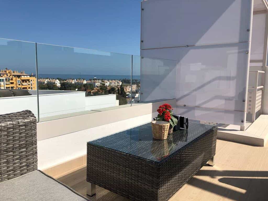 Luxurious Apartment Close To Puerto Banus