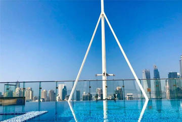 Luxury Modern Studio in JLT with Amazing View & Rooftop Pool - sleeps 3