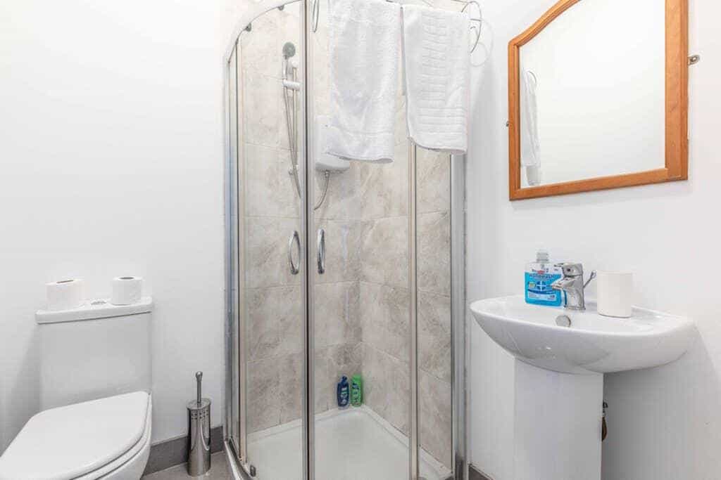 Modern Apartment 6