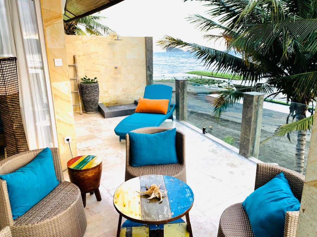 Ocean Suite 7