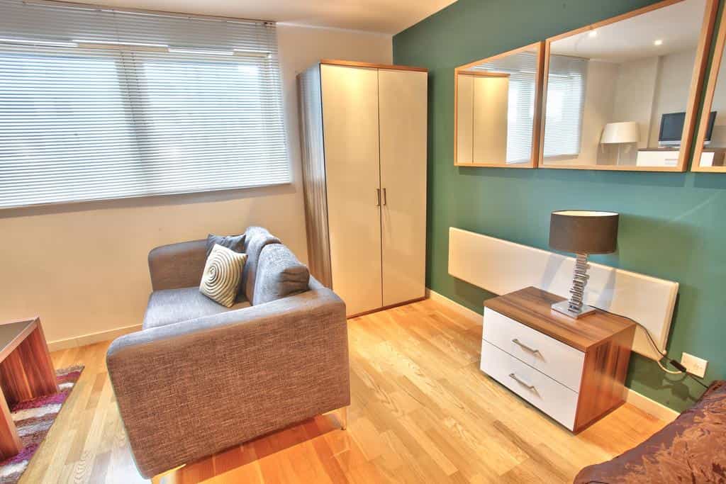 Quay Apartments 3