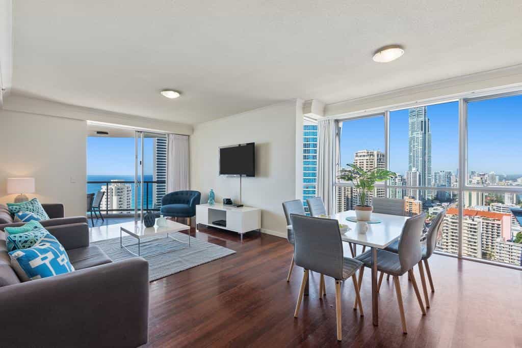 Chevron Renaissance 2