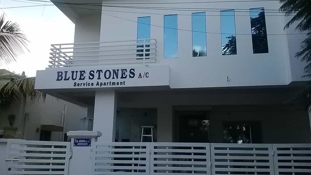  Blue Stones Service Apartment 
