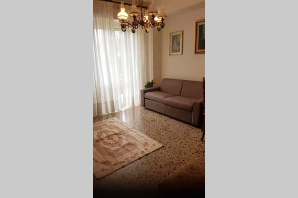 Sole Apartment 6