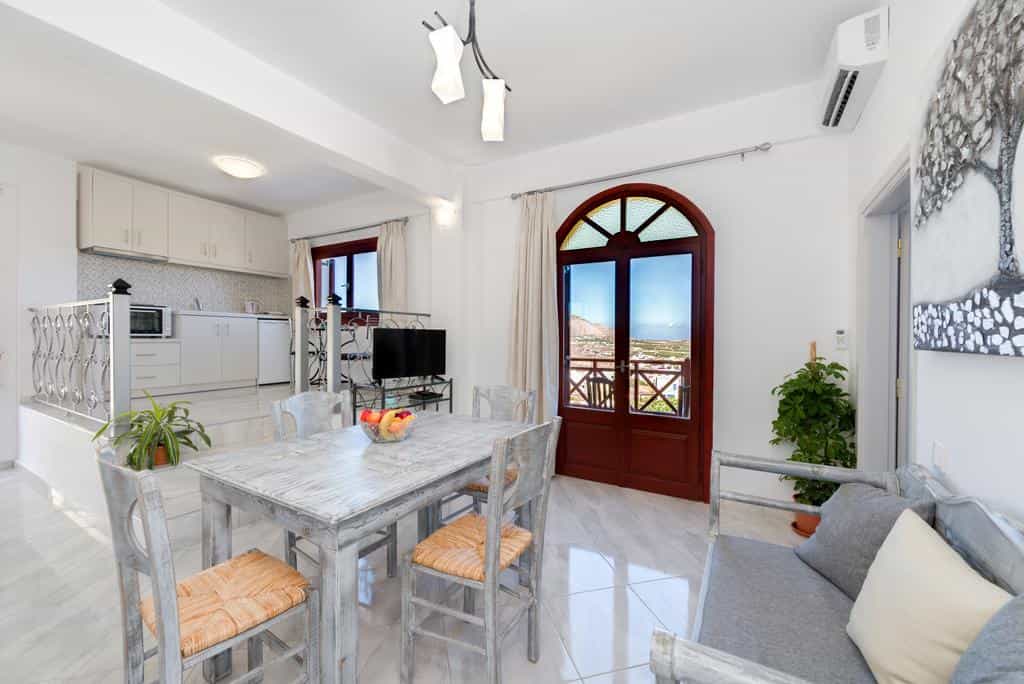 Aspalathos Suites 5