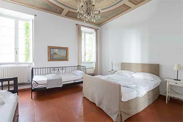 Bedroom at La Quercia Serviced apartment in Rome