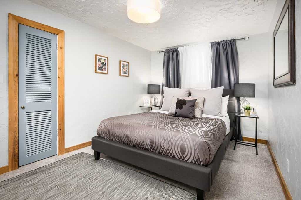 Urban Cabin 2