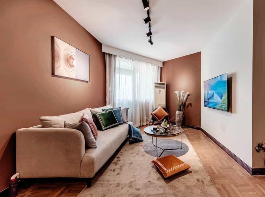 Yun's apartment with perfect location in XuJiaHui